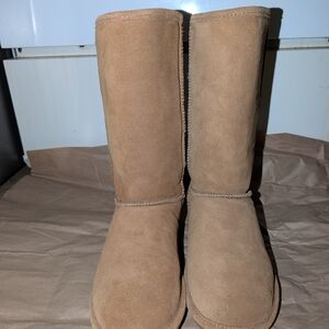 Women's Tan Suede Boots